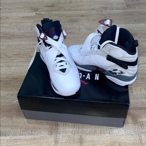 Nike Women’s Air Jordan 8 Retro | Size: 8
